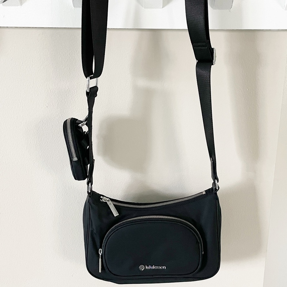 Lululemon Crossbody with Nano Pouch. In mint condition.